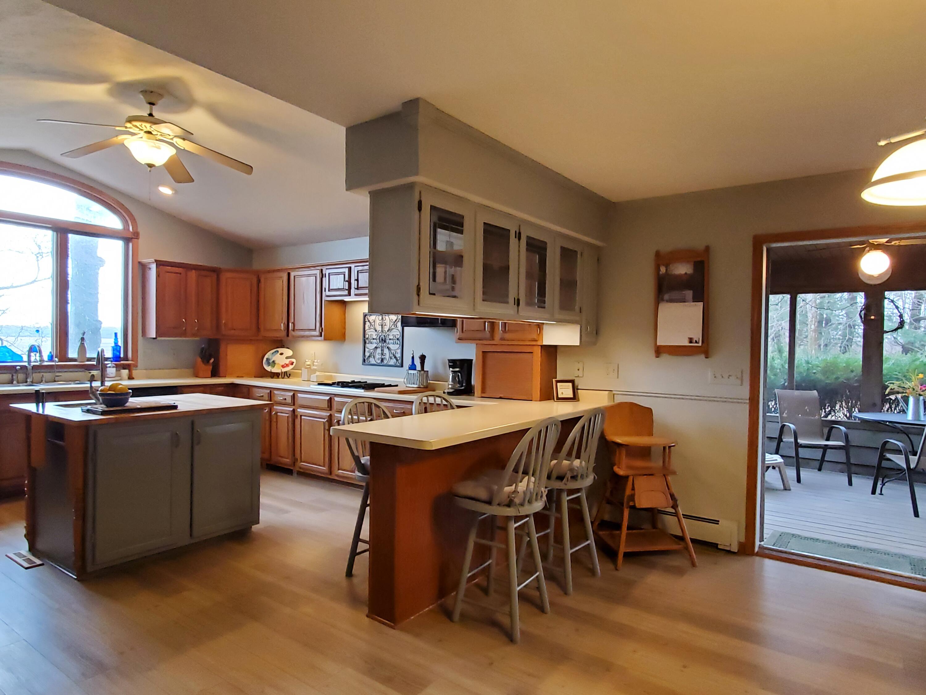 1530 West Clark Street Rensselaer, IN 47978 - Photo 19 of 40 3000x2250