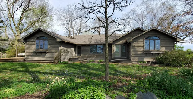 $579,900 | 1530 West Clark Street, Rensselaer, IN 47978