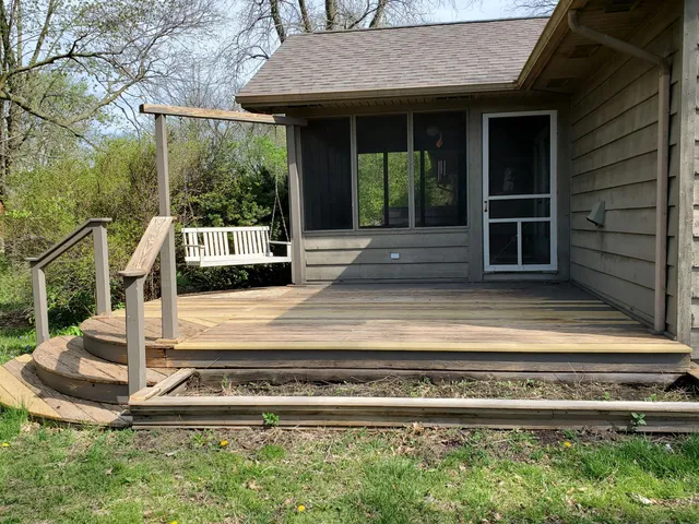 $579,900 | 1530 West Clark Street, Rensselaer, IN 47978