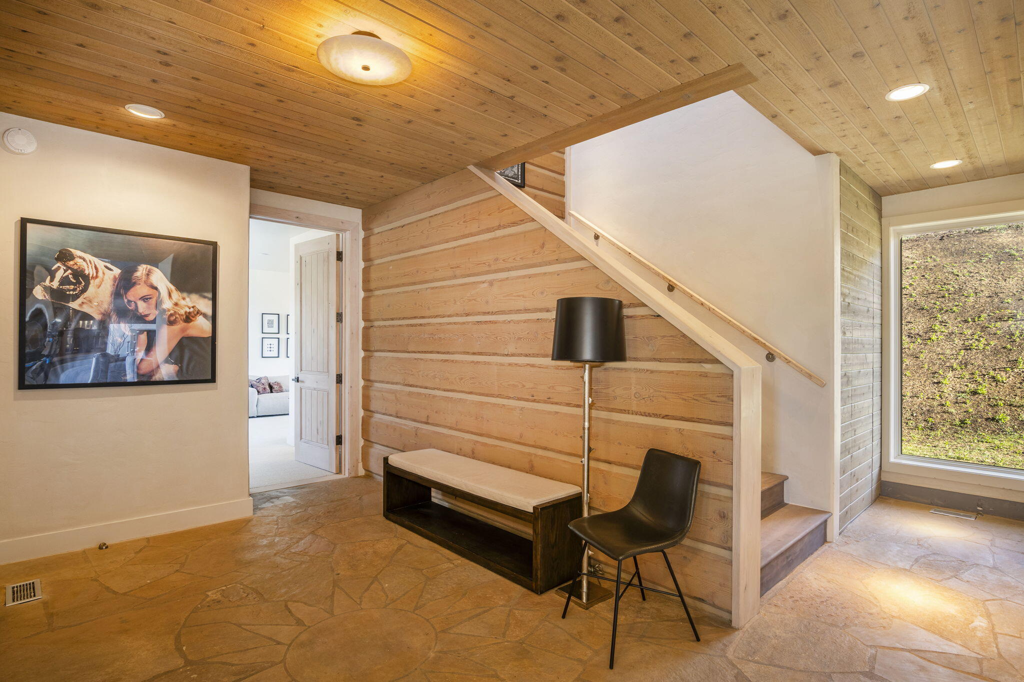 316 Juniper Road Sun Valley, ID 83353 - Photo 13 of 43 Office Entry