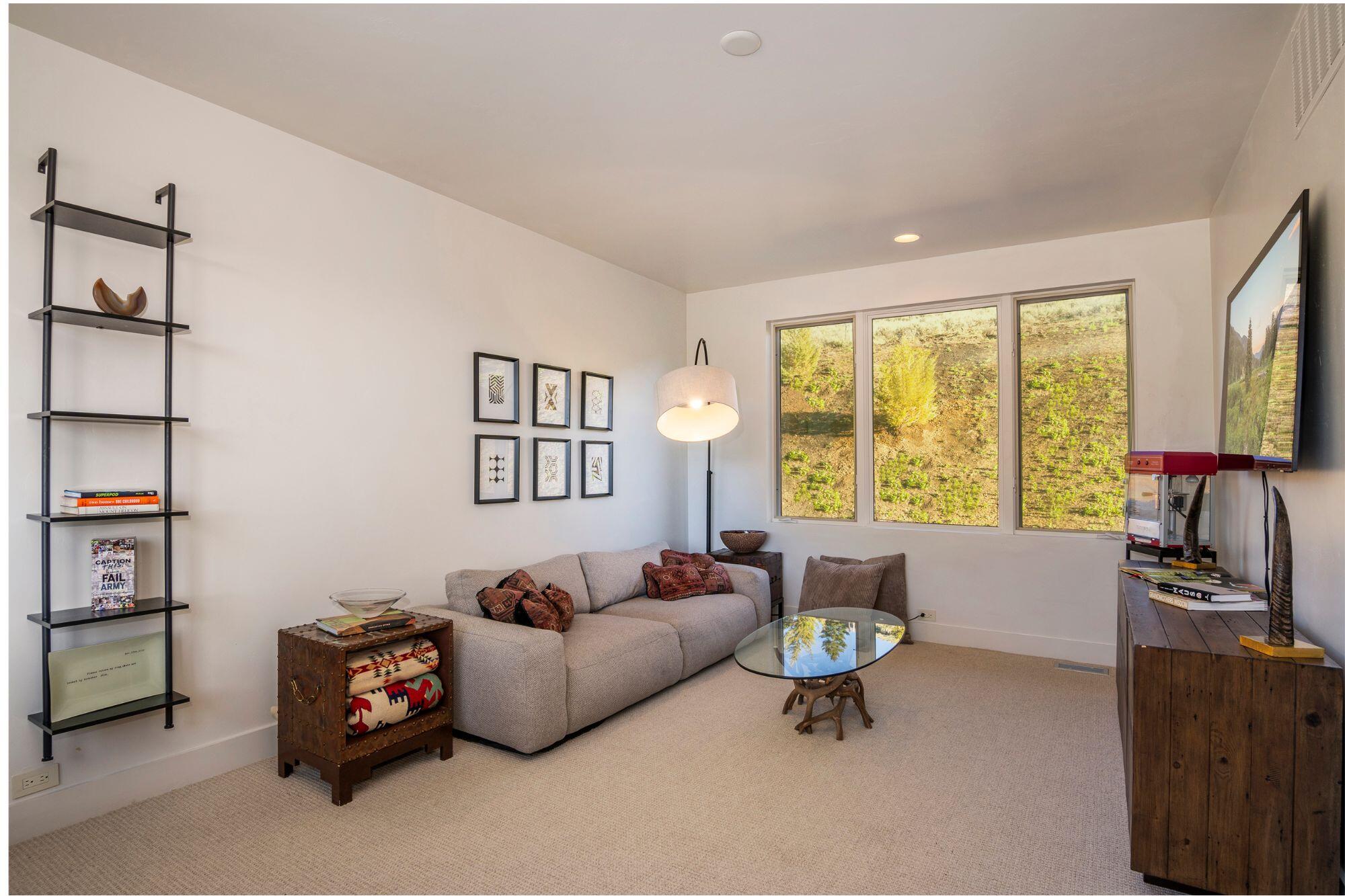 316 Juniper Road Sun Valley, ID 83353 - Photo 14 of 43 Office/Den