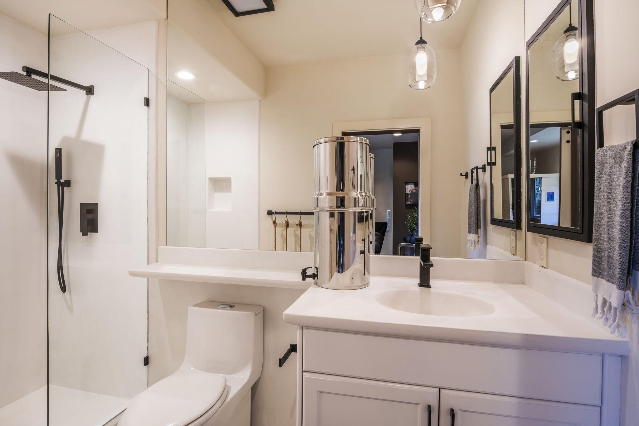 316 Juniper Road Sun Valley, ID 83353 - Photo 30 of 43 Wellness Bathroom