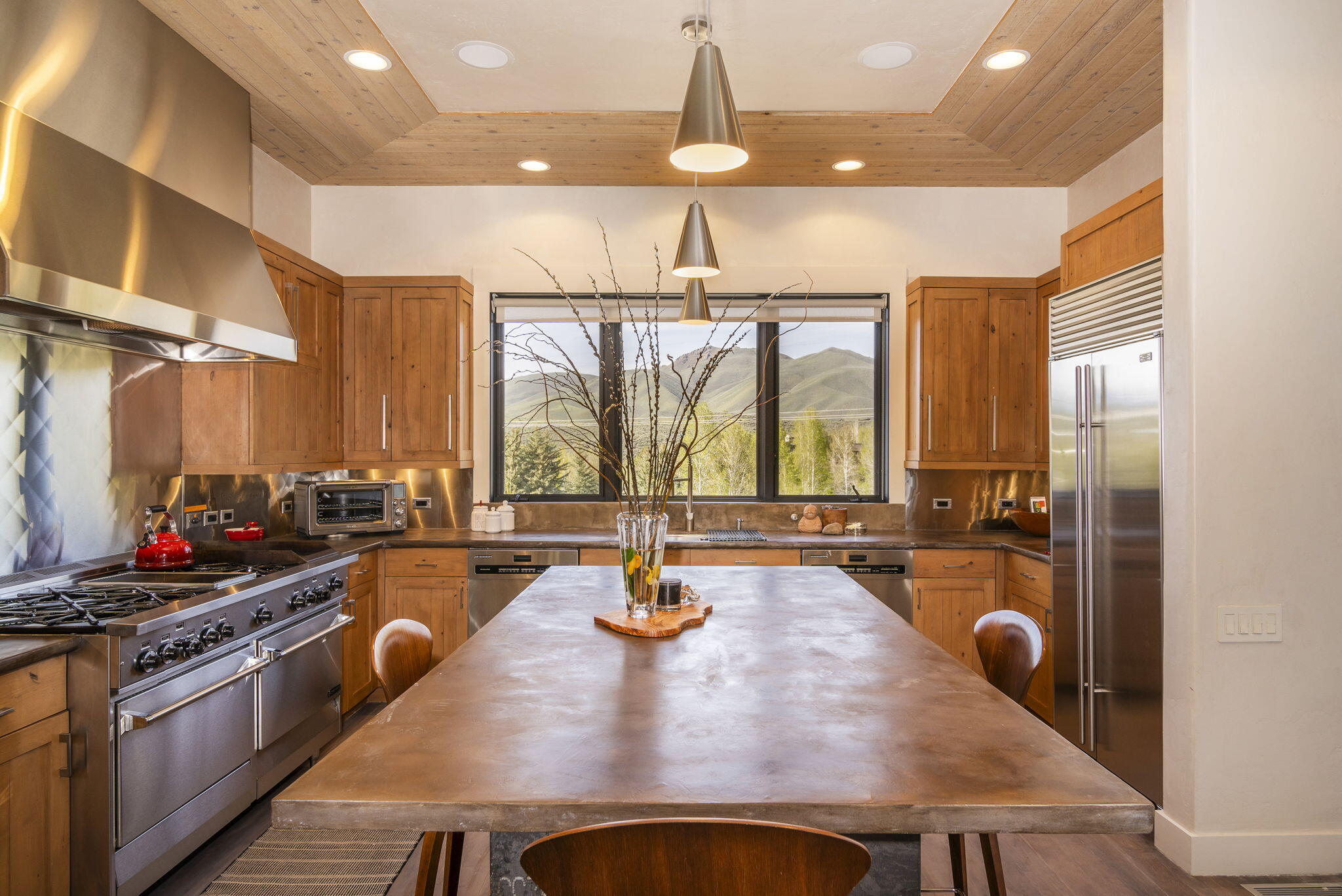 316 Juniper Road Sun Valley, ID 83353 - Photo 5 of 43 Kitchen