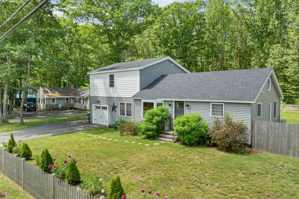 $635,000 | 74 Alewive Road, Kennebunk, ME 04043