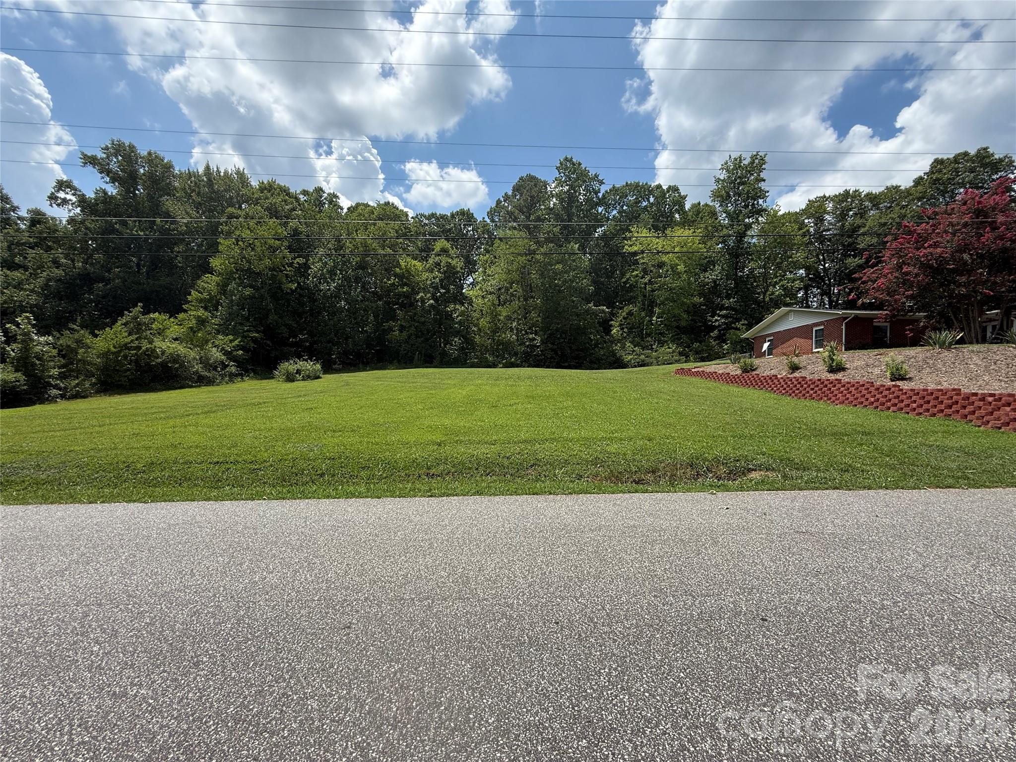 108 Scott Street Morganton, NC 28655 - Photo 4 of 21 a view of a golf course