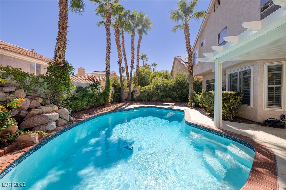 1624 Desert Fort Street Las Vegas, NV 89128 - Photo 3 of 11