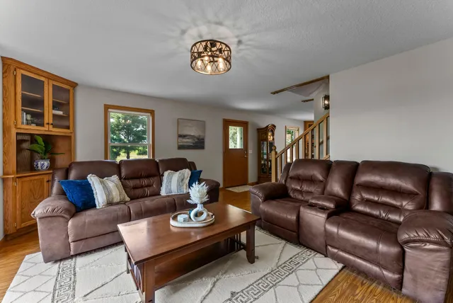 $564,900 | 28840 Highway 169, Zimmerman, MN 55398