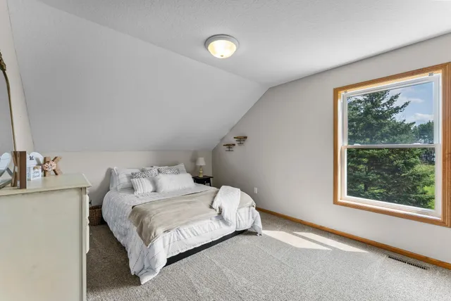 $564,900 | 28840 Highway 169, Zimmerman, MN 55398