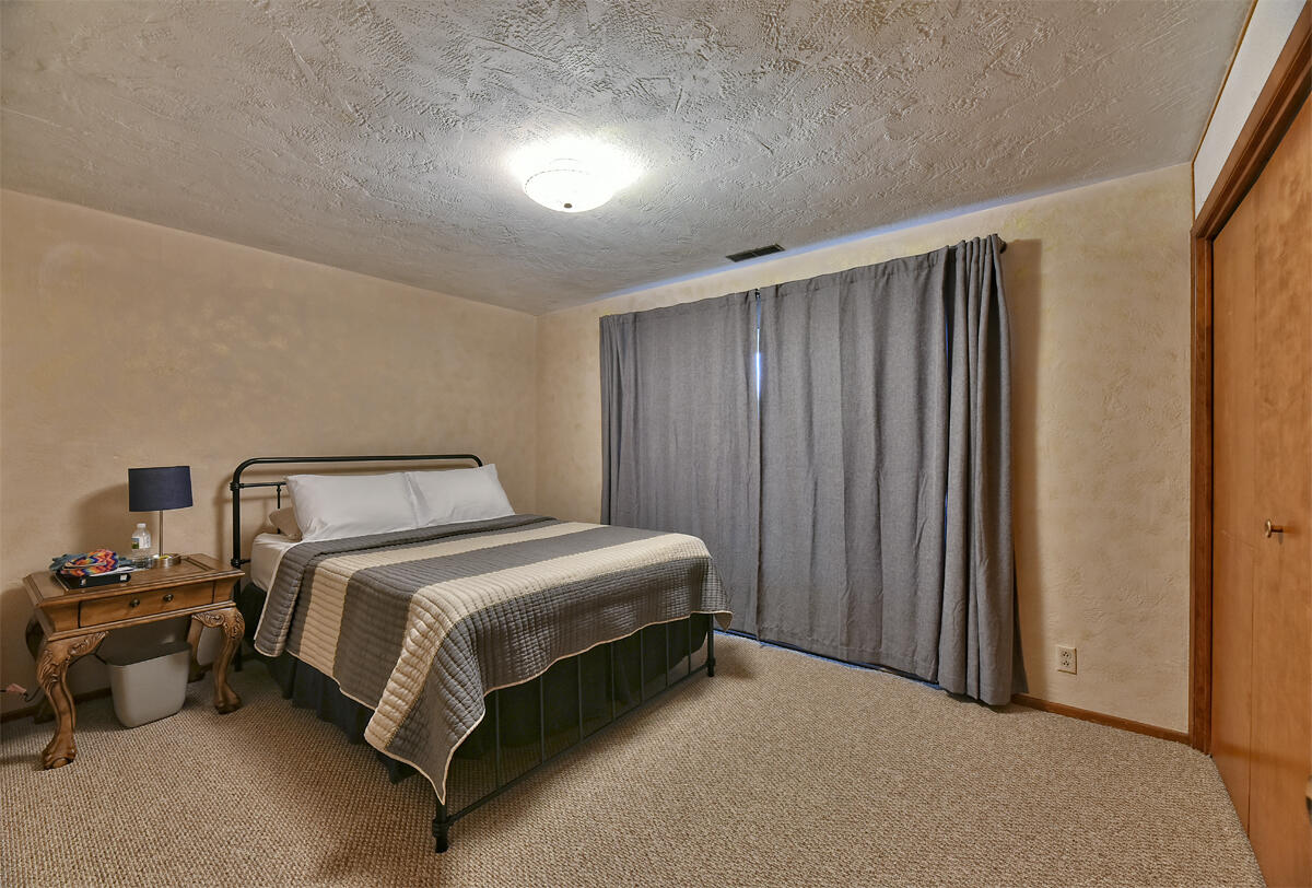 460 Wilson Road Ashland, OR 97520 - Photo 26 of 40 26