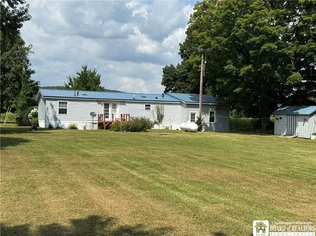 $199,999 | 10473 Oldro Road, Coldspring, NY 14772