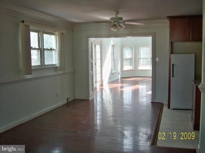 7503 Hogarth Street Springfield, VA 22151 - Photo 5 of 5 Dining Area