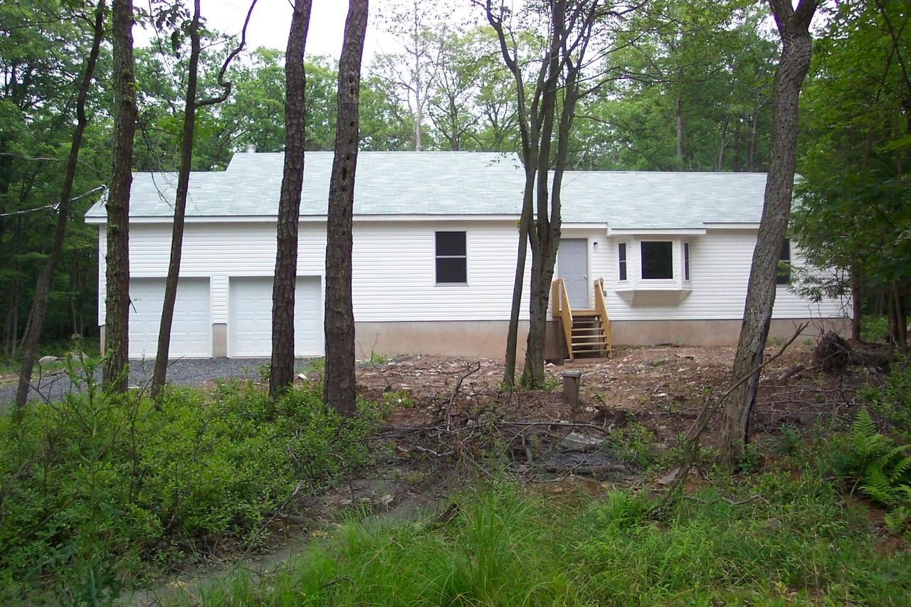 509 Maple Road Canadensis, PA 18325 - Photo 1 of 1 Main Photo
