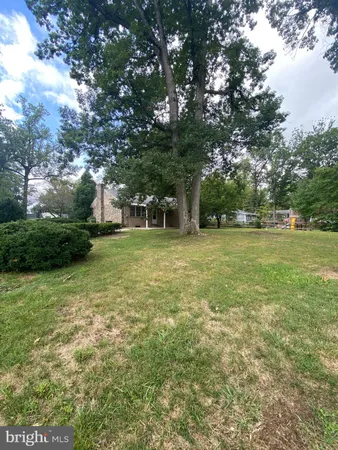 $2,800 | 1002 Windsor Avenue, Dresher, PA 19025