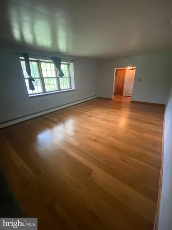 $2,800 | 1002 Windsor Avenue, Dresher, PA 19025