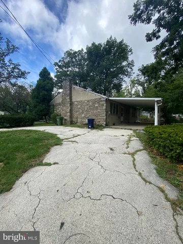 $3,200 | 1002 Windsor Avenue, Dresher, PA 19025