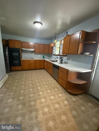 $2,800 | 1002 Windsor Avenue, Dresher, PA 19025