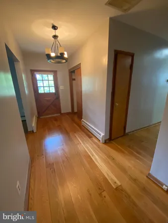 $2,800 | 1002 Windsor Avenue, Dresher, PA 19025