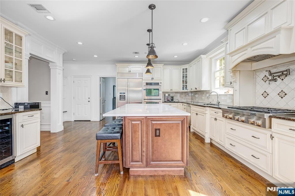 4 Holland Avenue Demarest, NJ 07627 - Photo 16 of 49