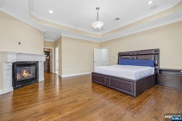$2,195,000 | 4 Holland Avenue, Demarest, NJ 07627