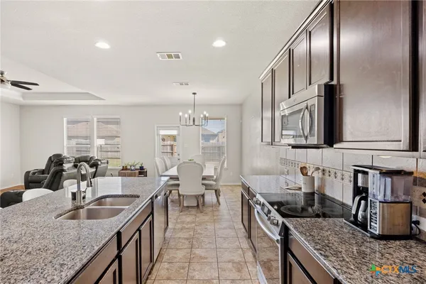 $364,900 | 1215 Cozy Creek Drive, Temple, TX 76502