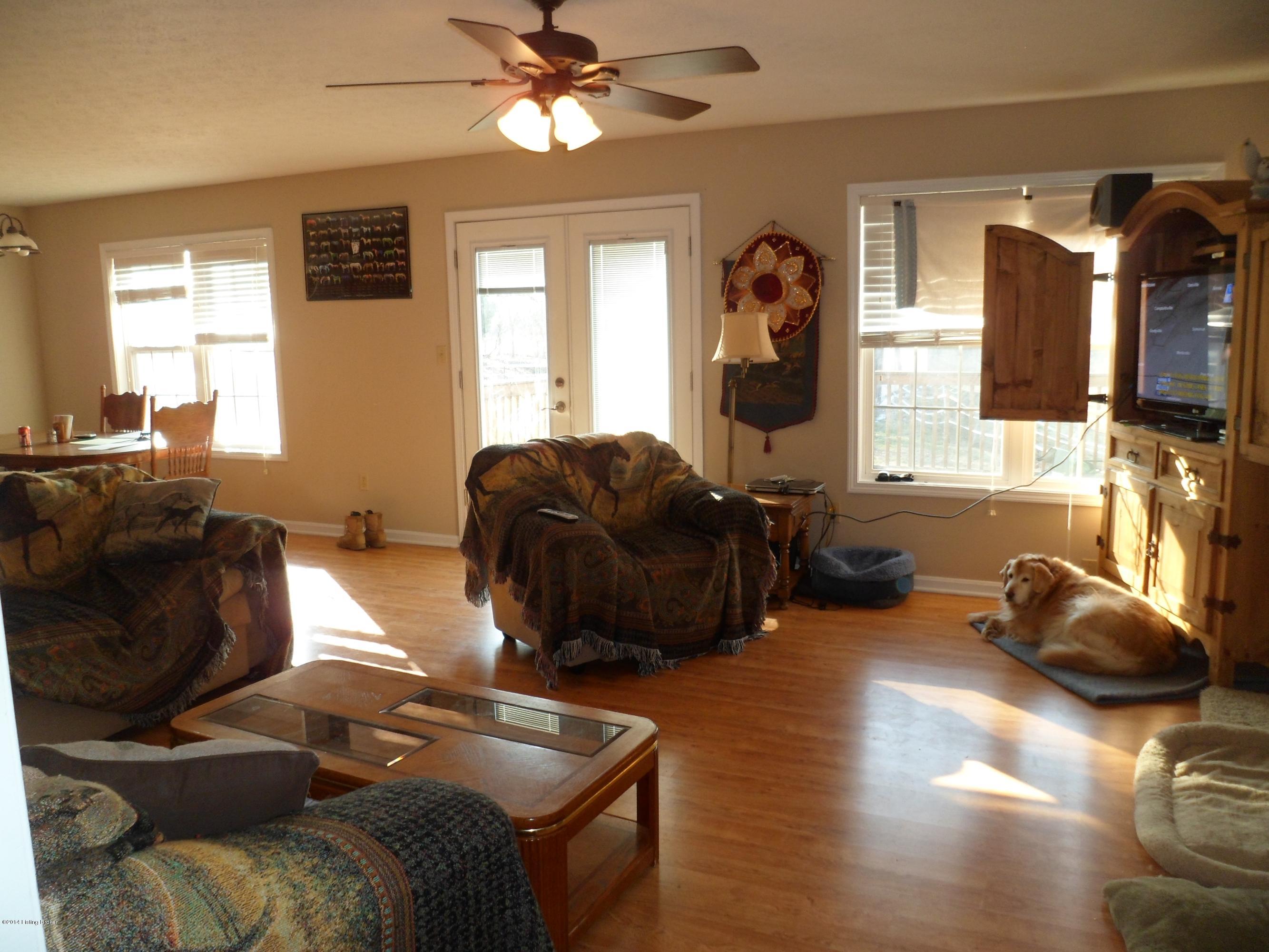 1905 Mud Splash Road Glendale, KY 42740 - Photo 8 of 34 007