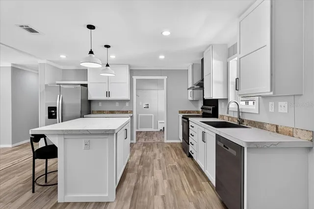 $259,700 | 24116 Armadillo Road, Astor, FL 32102