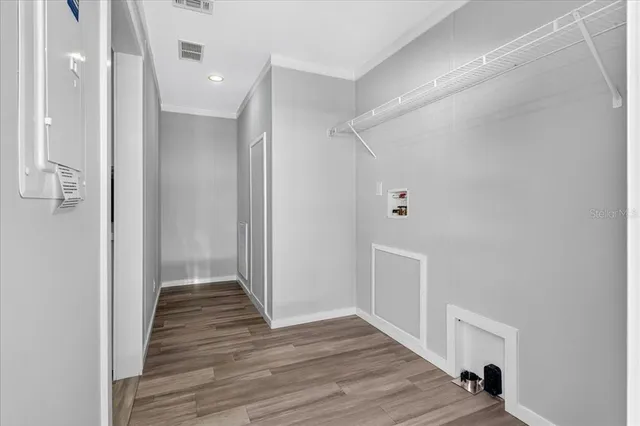 $259,700 | 24116 Armadillo Road, Astor, FL 32102