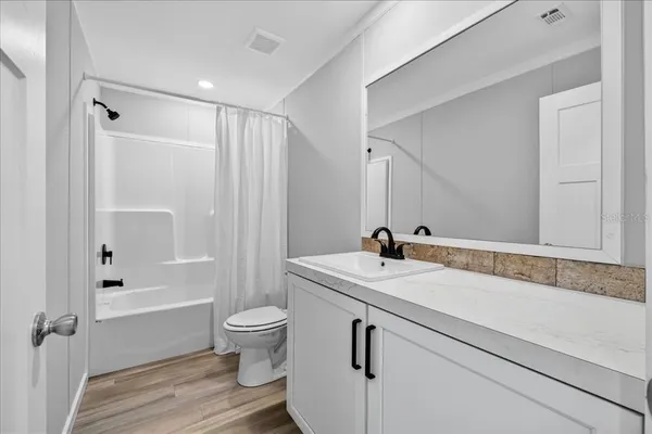 $248,488 | 24116 Armadillo Road, Astor, FL 32102