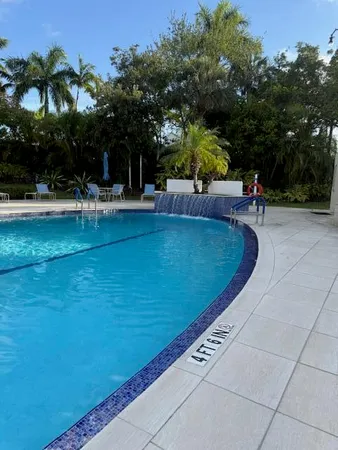$2,800 | 1319 East Hillsboro Boulevard, Unit 412, Deerfield Beach, FL 33441