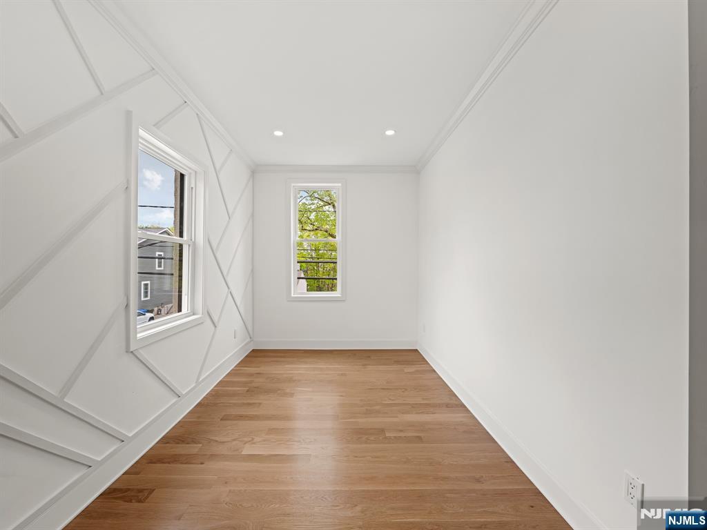9 Morse Avenue Rutherford, NJ 07070 - Photo 10 of 29
