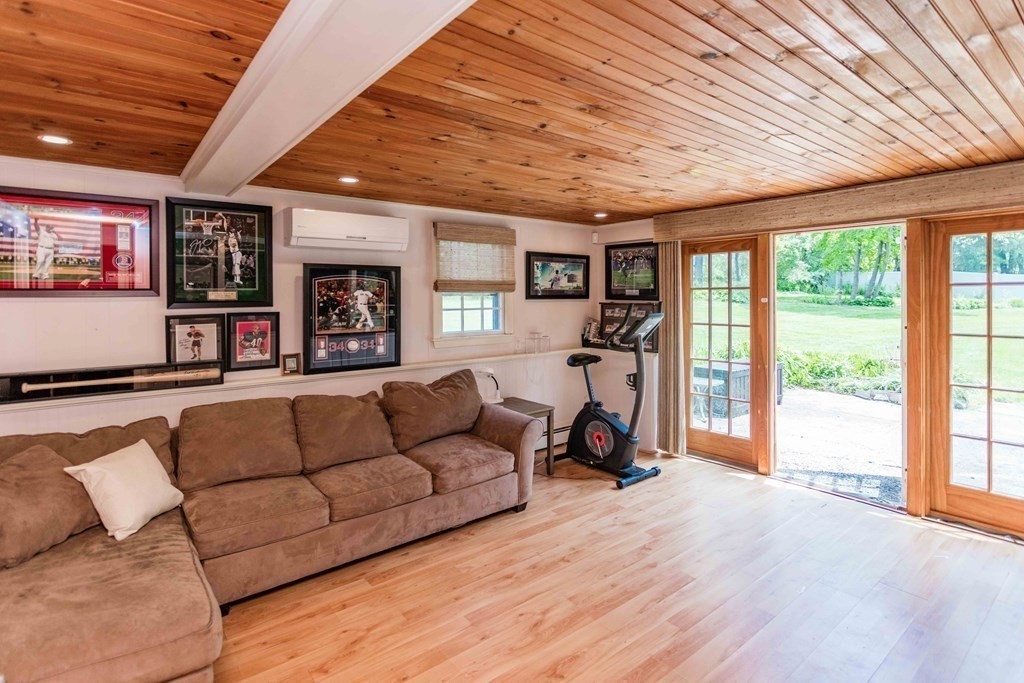 22 Puritan Road Wenham, MA 01984 - Photo 14 of 41 Gallery Image 14
