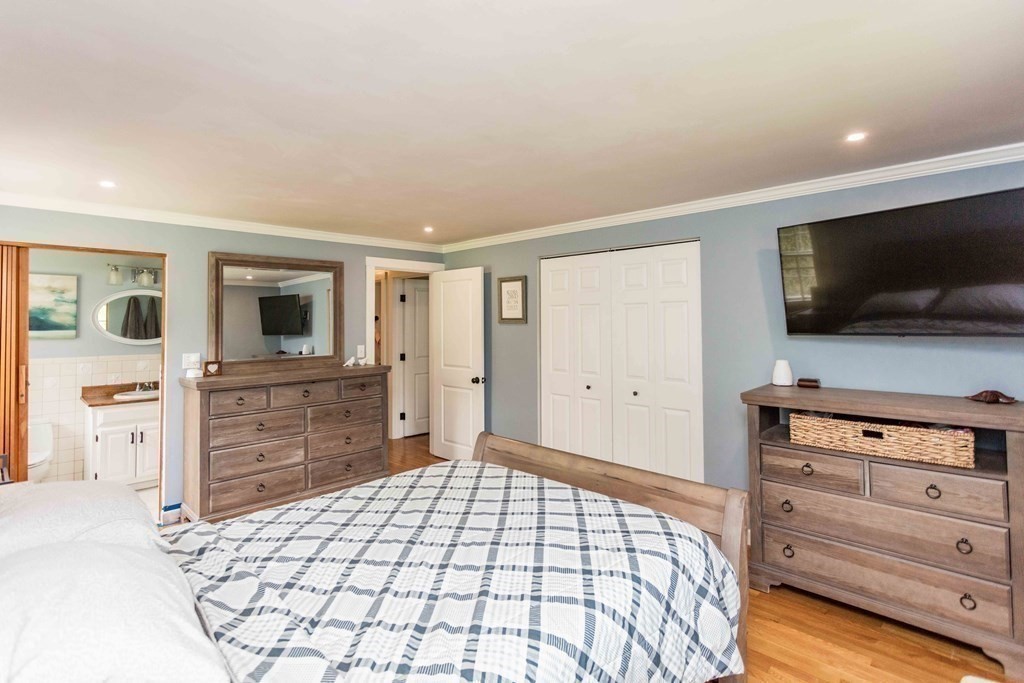 22 Puritan Road Wenham, MA 01984 - Photo 19 of 41 Gallery Image 19