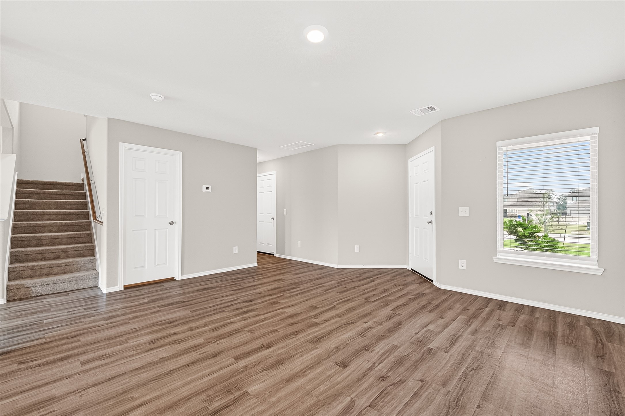 26107 Idleford Ln Spring Spring, TX 77373 - Photo 5 of 18