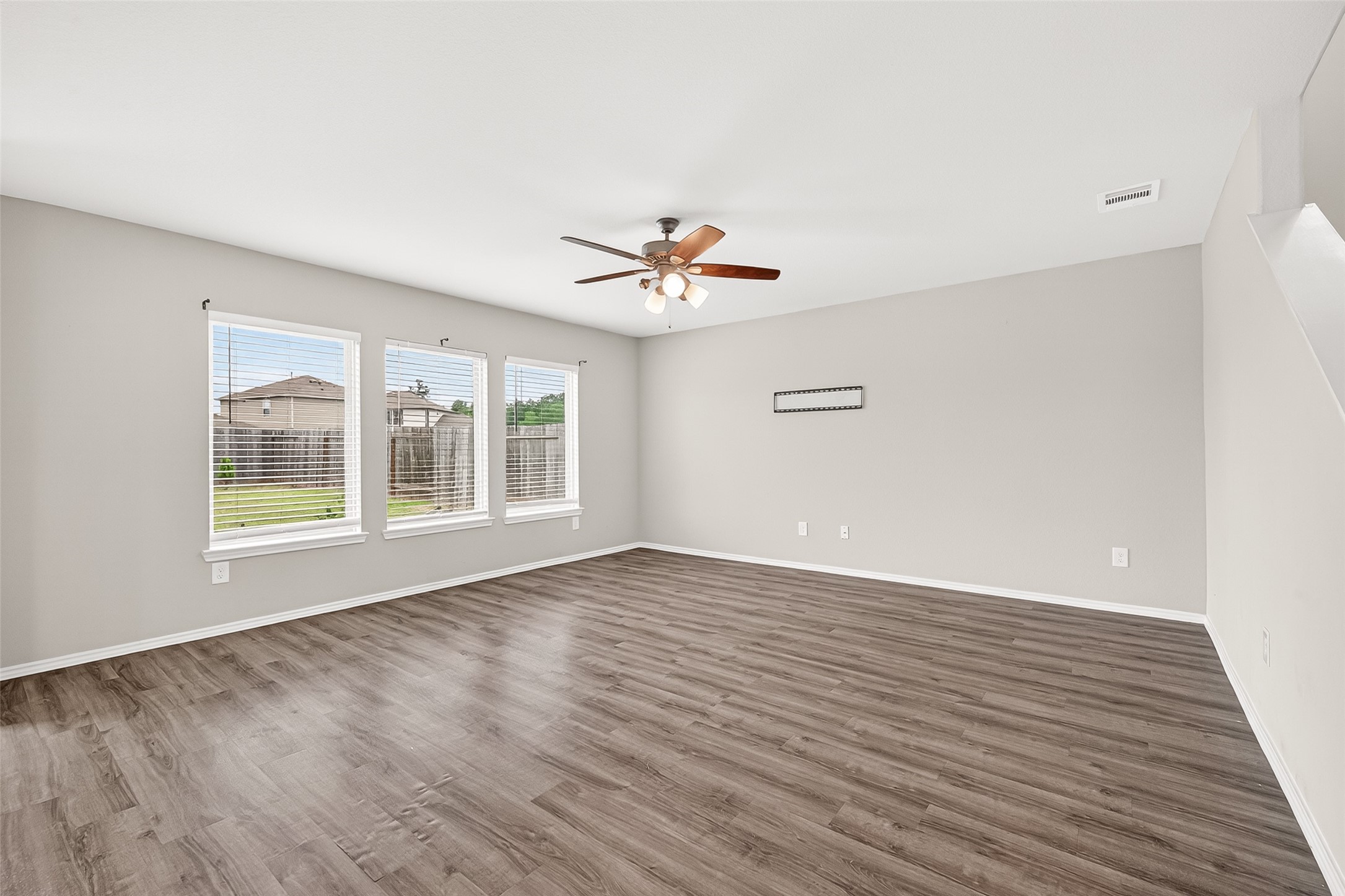 26107 Idleford Ln Spring Spring, TX 77373 - Photo 7 of 18