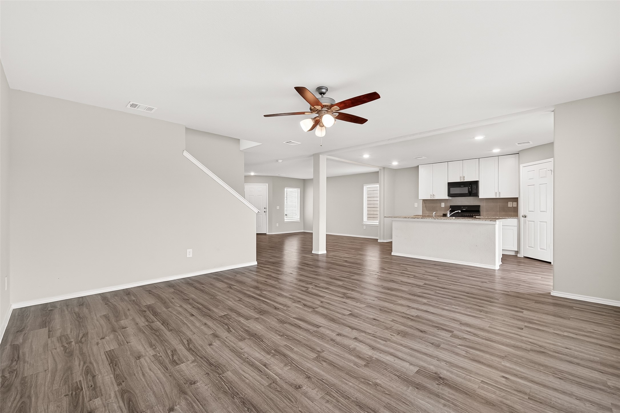 26107 Idleford Ln Spring Spring, TX 77373 - Photo 8 of 18