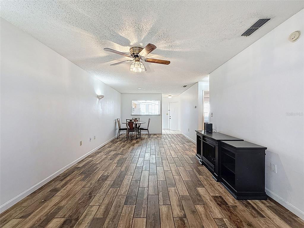 11403 Versailles Lane, Unit E Port Richey, FL 34668 - Photo 34 of 87