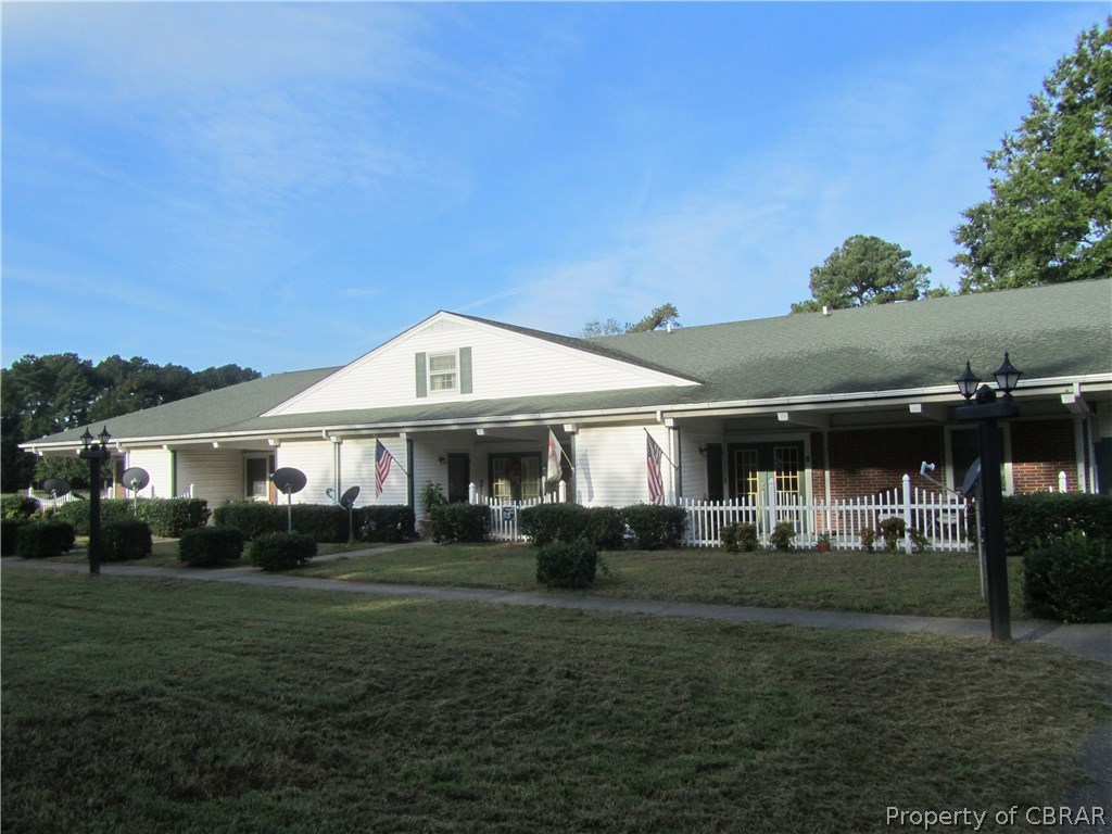 181 Main Street Reedville, VA 22539 - Photo 2 of 16 Front View