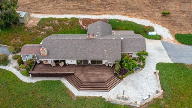 $1,599,999 | 475 Brown Road, San Juan Bautista, CA 95045