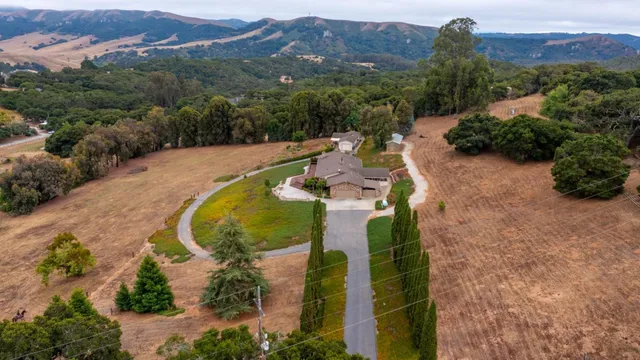 $1,599,999 | 475 Brown Road, San Juan Bautista, CA 95045