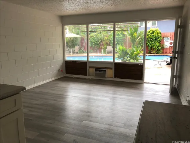 $2,000 | 1427 Alexander Street, Unit 103, Honolulu, HI 96822
