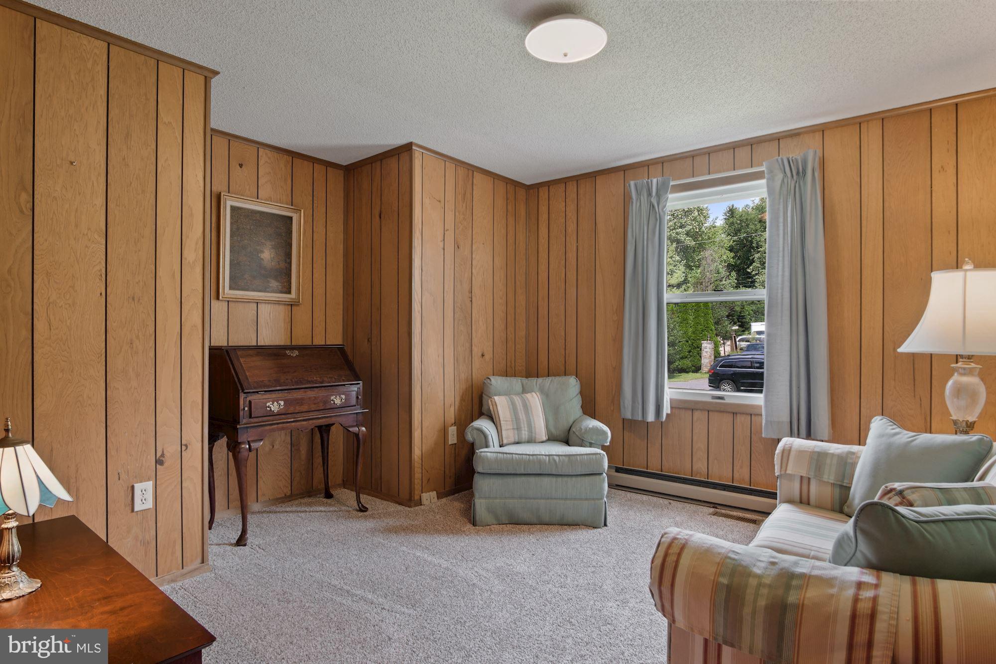 1437 Harding Lane Silver Spring, MD 20905 - Photo 11 of 25 Gallery Image 11
