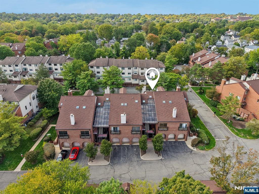 5 Millay Court Teaneck, NJ 07666 - Photo 31 of 36 an aerial view of multiple house