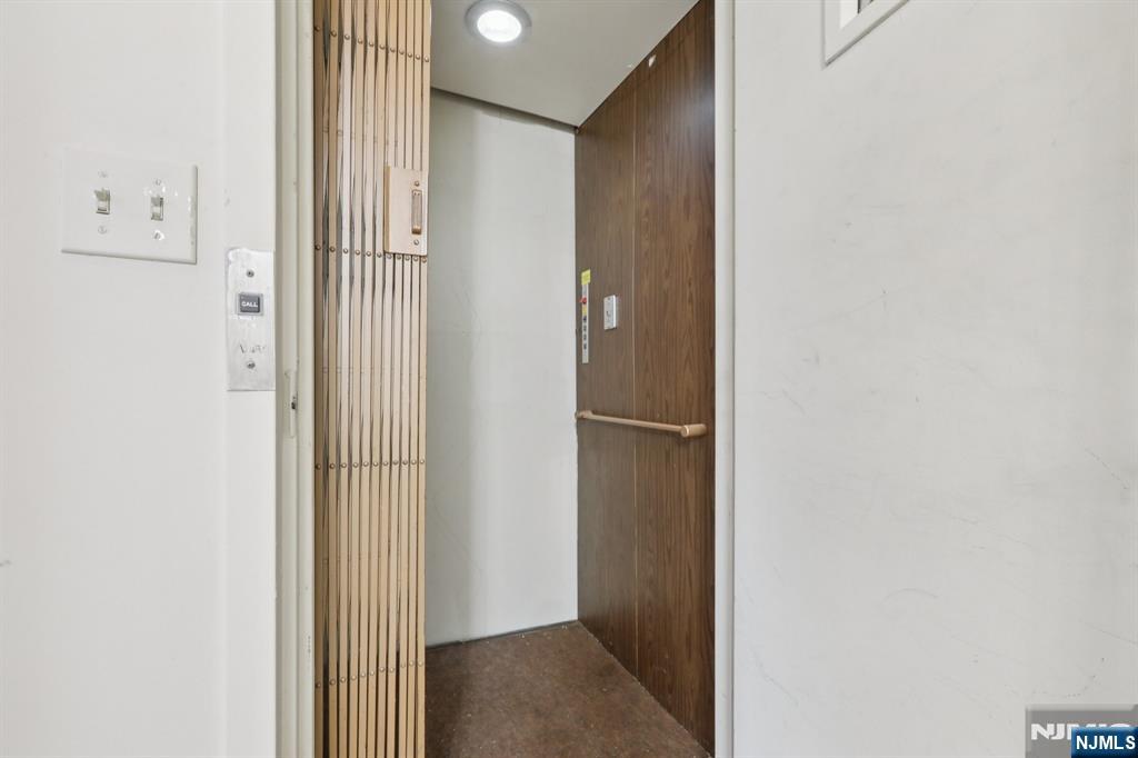 5 Millay Court Teaneck, NJ 07666 - Photo 5 of 36