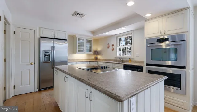 $695,000 | 117 Windover Lane, Doylestown, PA 18901