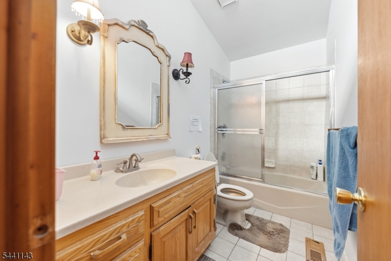 481 East Freehold Road Freehold, NJ 07728 - Photo 25 of 35