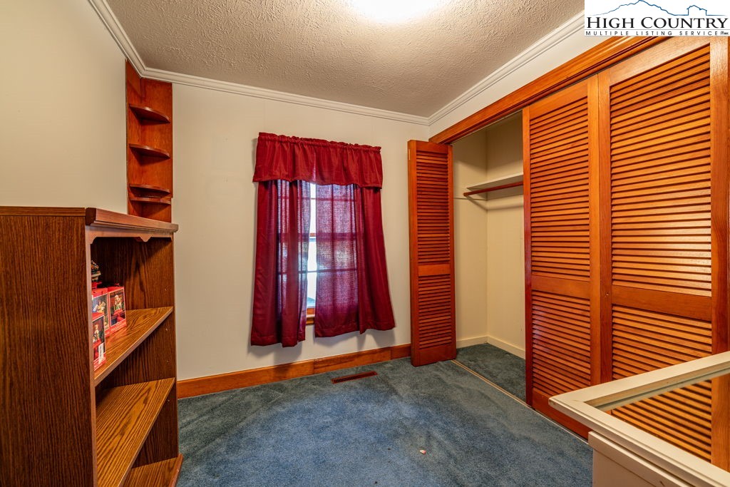268 Farthing Street Boone, NC 28607 - Photo 25 of 30 an entryway with an outdoor space