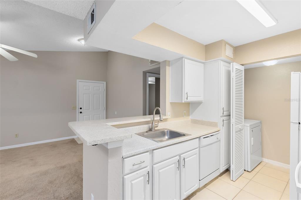1029 South Hiawassee Road, Unit 2421 Orlando, FL 32835 - Photo 15 of 20