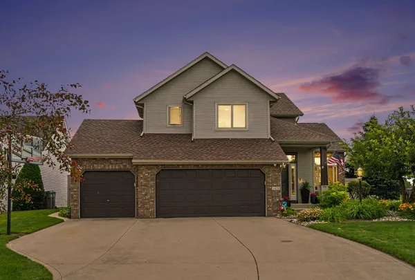 $399,000 | 1479 Golf View Drive, Nappanee, IN 46550
