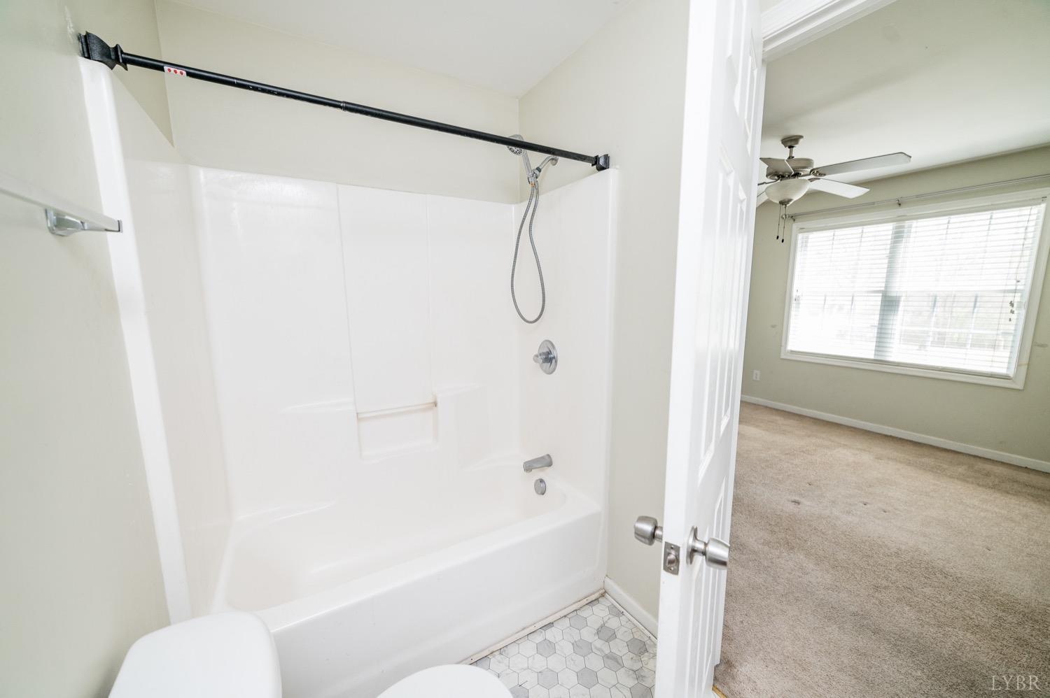 2335 Sunburst Road Evington, VA 24550 - Photo 13 of 32 Gallery Image 13