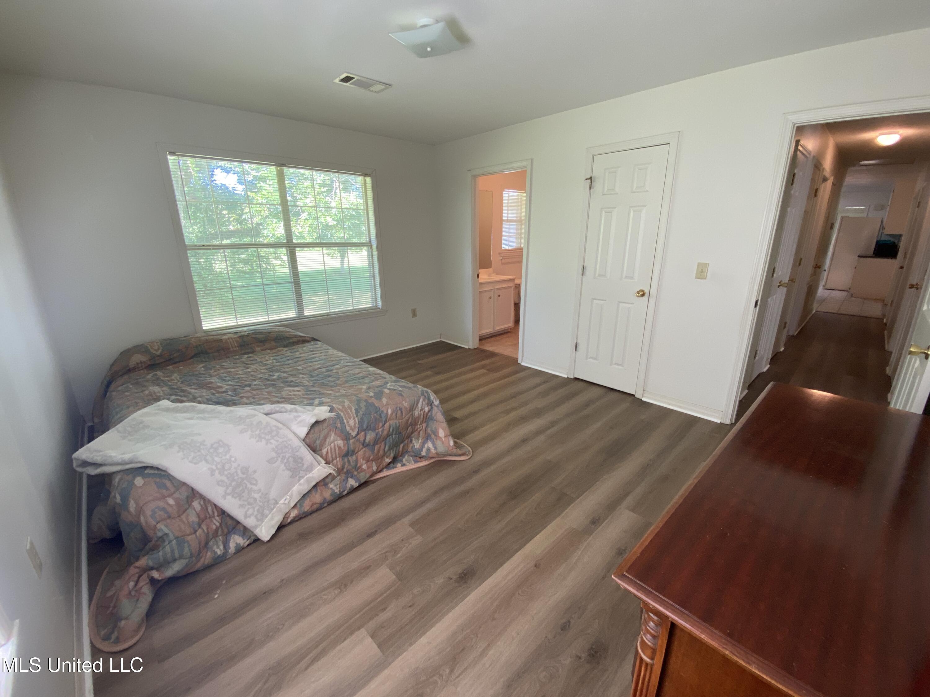 622 Concord Road Pelahatchie, MS 39145 - Photo 35 of 50 622 Concord master bedroom 2